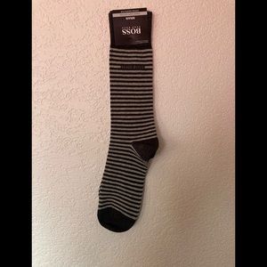 NEW HUGO BOSS MENS SOCKS SZ 7-13 CHARCOAL GRAY